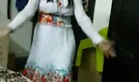 Orang latin bokap janda muda