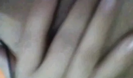 Hot full bokep janda pirang kentut dalam Thong dan seksi sepatu bot