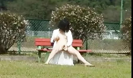 Toket kencang rambut coklat Eva Johnson strip wanks di janda sexy bokep belaka nilon sepatu hak