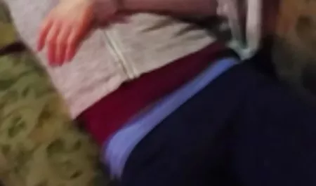 Bergaya janda bikep Klasik