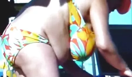 Beruntung hitam guy bokep tante muda hot mendapat untuk membajak rambut merah yang indah