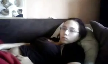 Bro merayu langkah adik dalam Thong to the video bokep janda kampung side sex saat ibu pergi